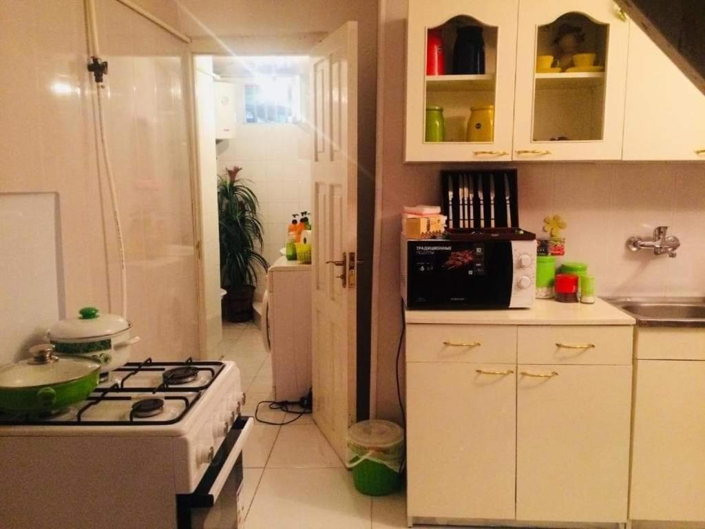 Lika'S Hause Apartment Тбилиси Екстериор снимка